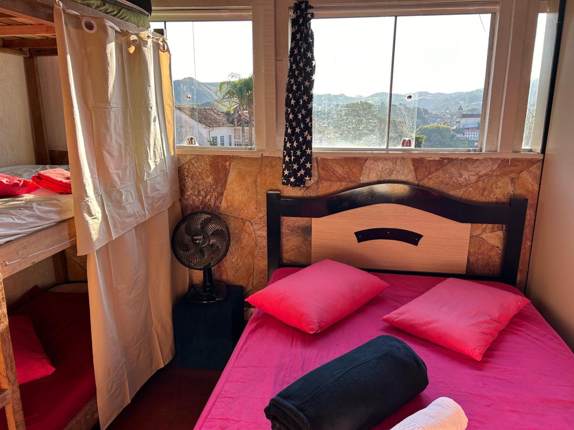 La Musica Hostel Ouropreto オウロ・プレット エクステリア 写真