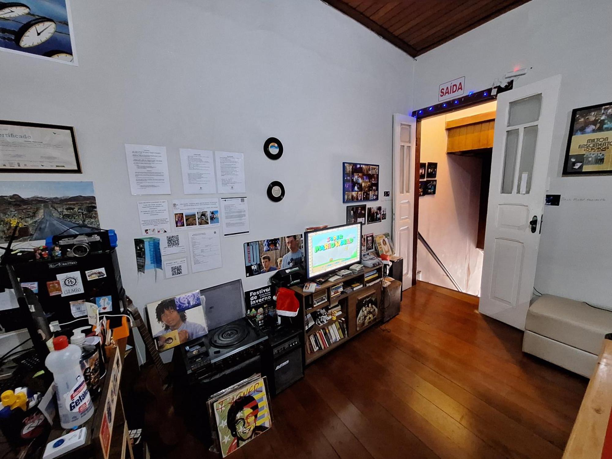 La Musica Hostel Ouropreto オウロ・プレット エクステリア 写真