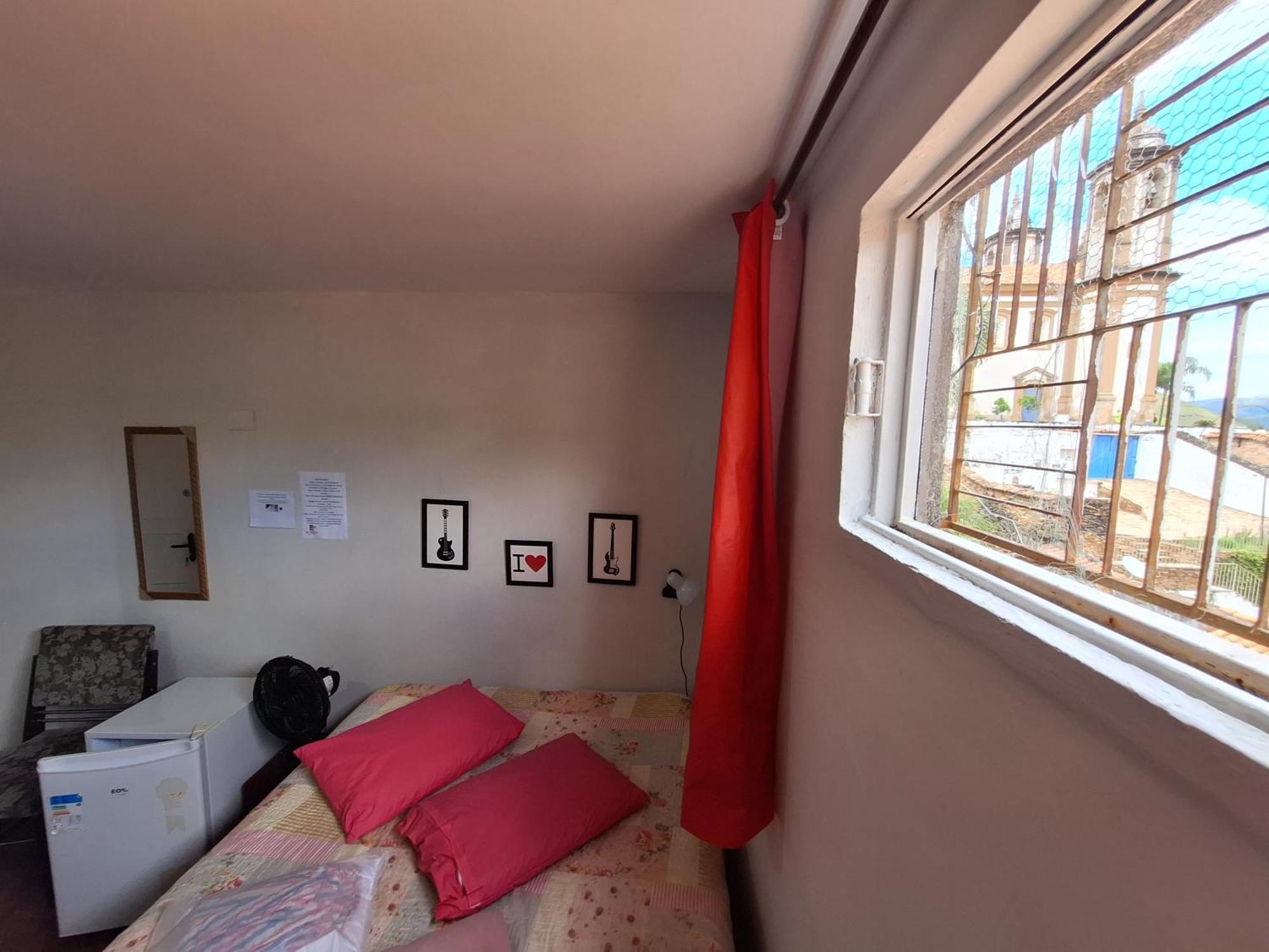 La Musica Hostel Ouropreto オウロ・プレット エクステリア 写真